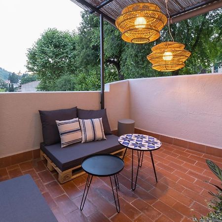 Flor De Lis Apartment Sant Hilari Sacalm Bagian luar foto